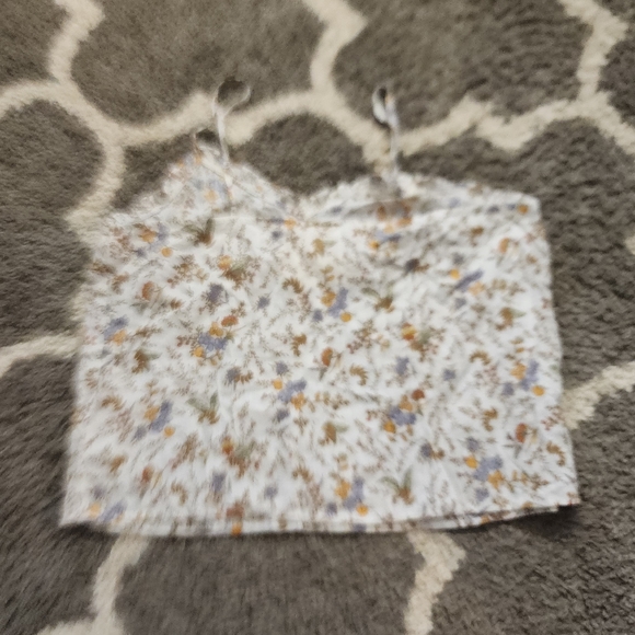 Tank top - Picture 2 of 5